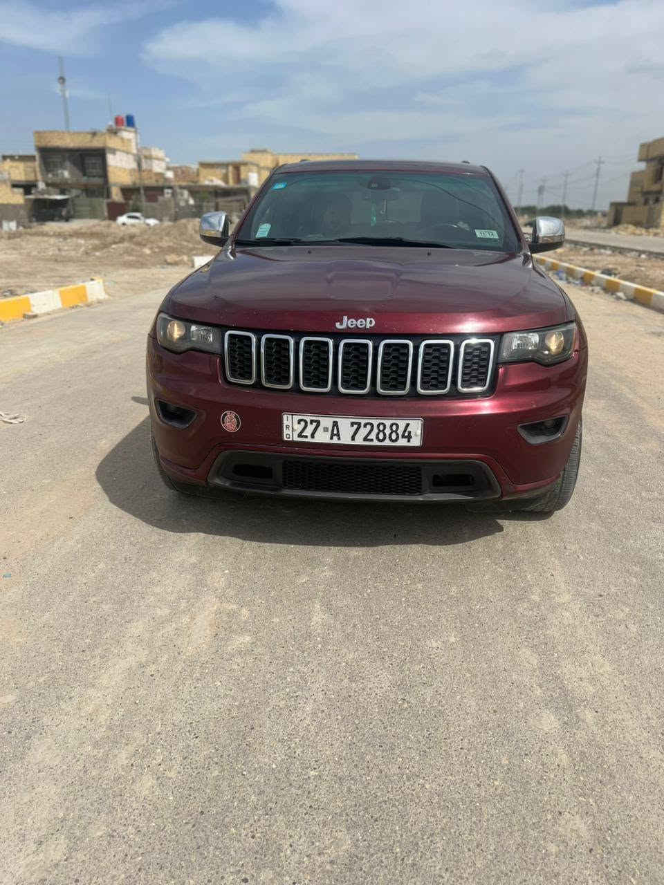 جيب لاريدو موديل 17 فول مواصفات عده الفتحه للبيع او مراوس بشارجر سعر 180  مكاني ناصريه مركز *********** بسمي السياره تحويل مباشر
