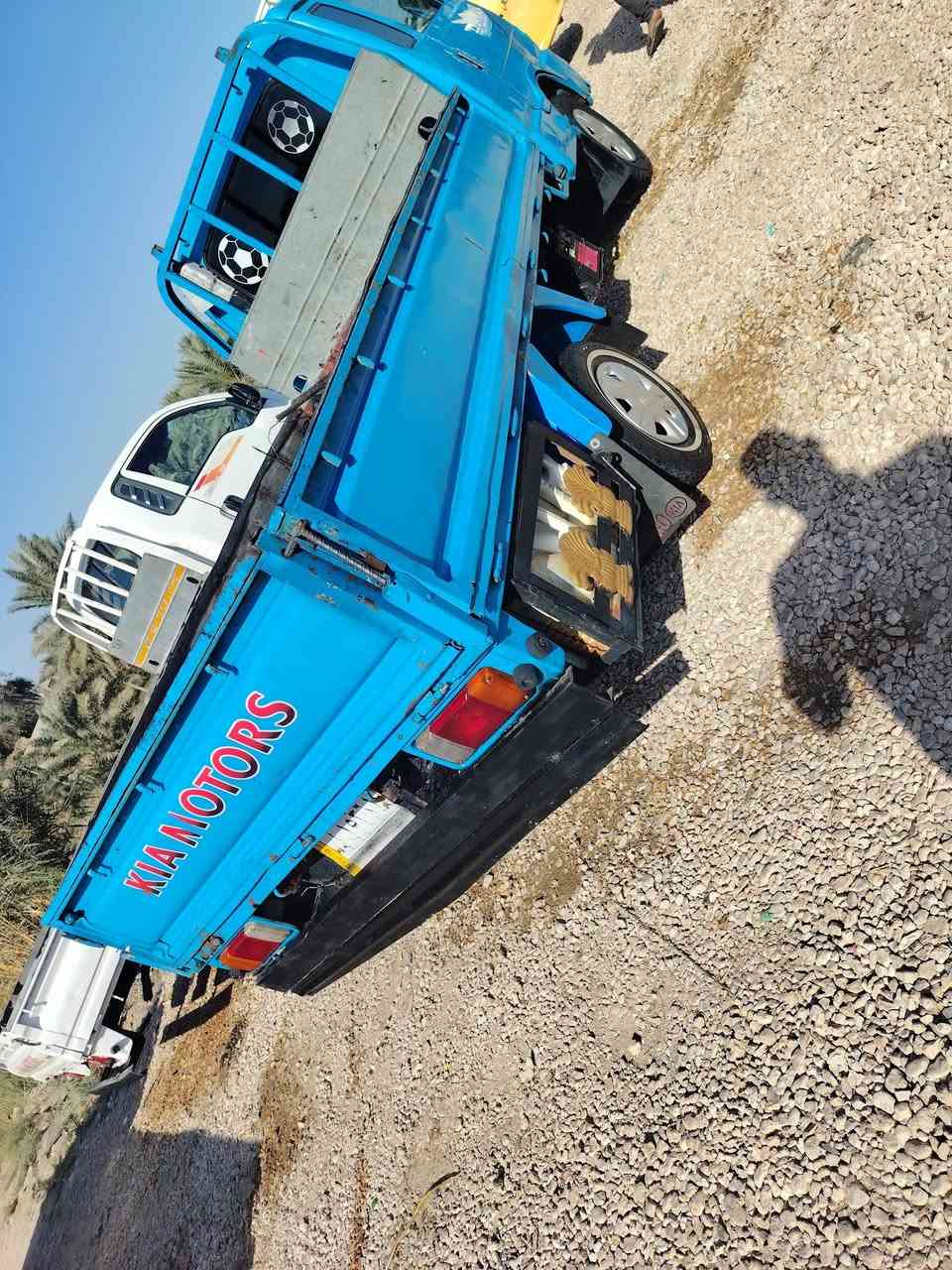 سلام عليكم... كيا حمل موديل 96 للبيع مكفوله كير مكينه اكسن رقم قادسيه رقم شاصي اشعار تخم تاير جديد السعر 58 وبيه مجال 
الاستفسار الاتصال ***********
