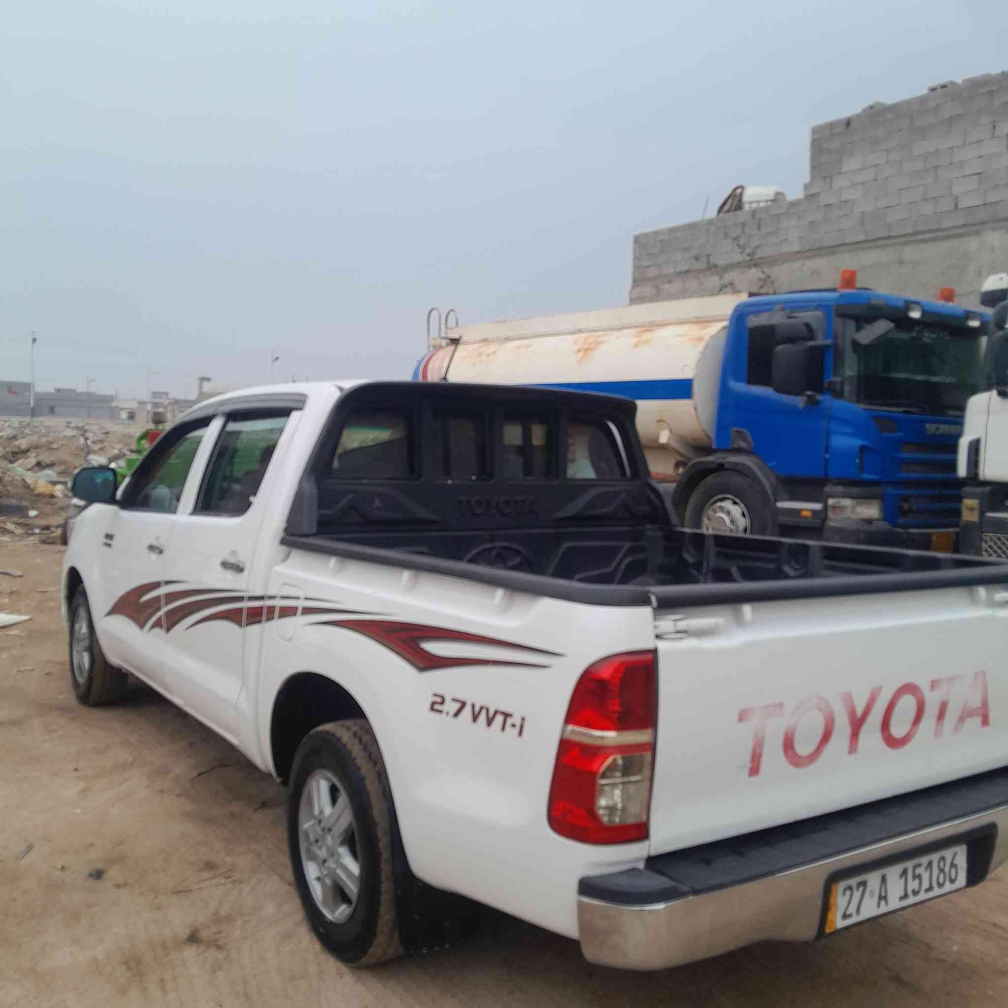 سلام وعليكم مديل ١٤شاصي١٩كير او تماتيك حادث مدكر سايق ولبنيد الباقي مكفول هزه جديد باسمي تحويل ثاني يوم سياره صار اربع أشهر من حولتها باسمي ماعليه غرمات ولا ضريبه 
***********
