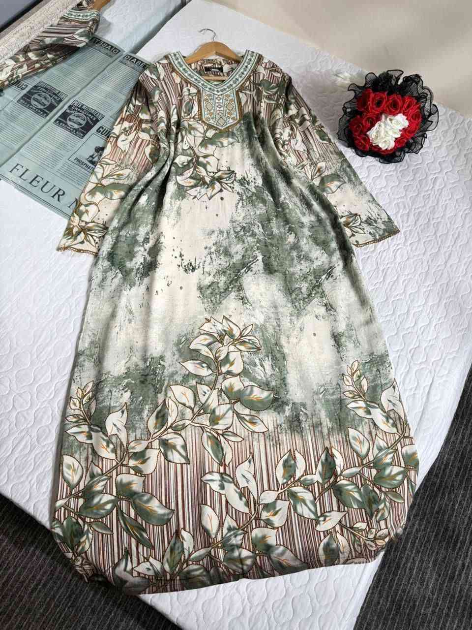 مخور كشمير صيفي
السعر ٢٠ الف
مقاسات خاصة 

44-46-48-50-52-54 النجف, العراق


**إذا كنت صاحب هذا الإعلان وتريد حذفه لأي سبب، رجاءا أرسل رسالة إلى الدعم الفني**