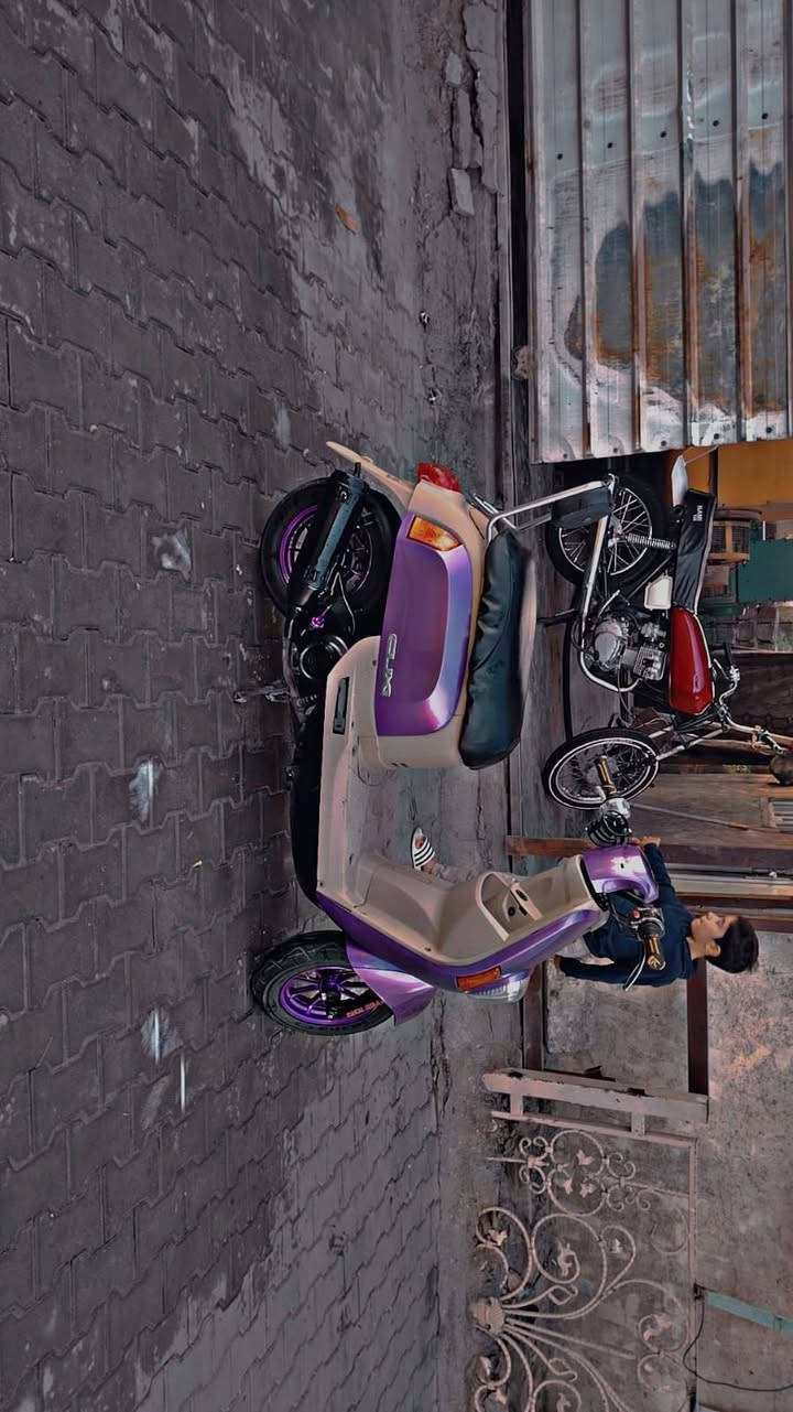 دراجه بوليسي للبيع السعر 650 ما متواجد على النت ***********
