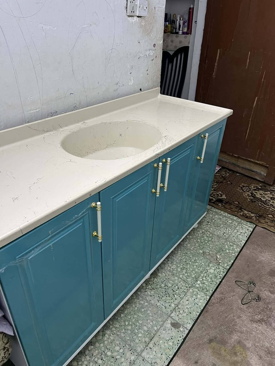 تخفيظات عل راس السنه كاونتر ميلامين تركي جديد ٣ متر مع سنكي متر ونص كله مرمر شغل تزكام عنوان بابل الحمزه الغربي الجمعيه بصف أزياء منتظر موسى *********** للأستفسار مراسلت الصفحه او الو اتساب يوجد توصيل
