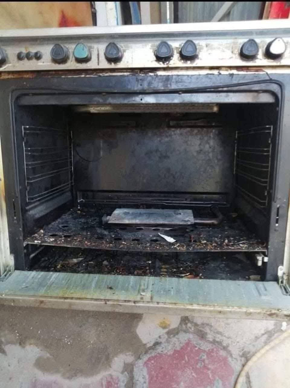 عملنا اليوم تنظيف الطباخ وتجهيزه.
🔧 فتح وتنظيف الطباخات بجميع أنواعها 🔧

✨ أسعار مناسبة 

📍 ذي قار - قلعة سكر  

✅ تم فتح وتنظيف هذا الطباخ بتاريخ 6/10

📩 للاستفسار التواصل على الخاص أو الاتصال على الأرقام التالية:

📞 ليث: ***********
