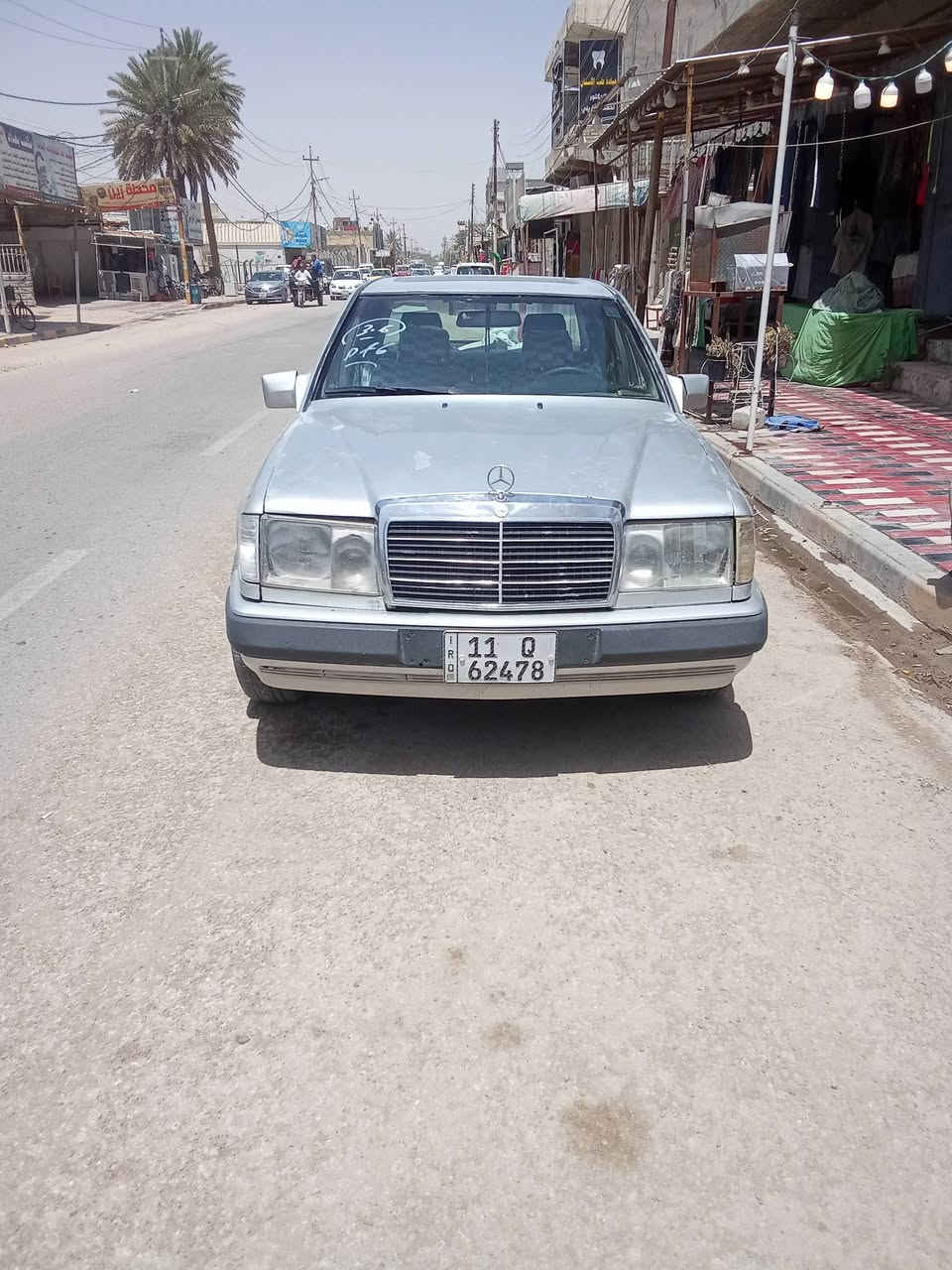 السلام عليكم مارسدس دب للبيع موديل   1986 مكينه 2500 بيها براص تخم تاير جديد توه شاده سنويه 29  ارقام انكليزي بغداد سياره حلوه ونضيفه ماعده بس لمكينه بيها براص السعر 32 وبيها مجال لطيبين راعيه موجود يمي العنوان نجف رقم ***********
