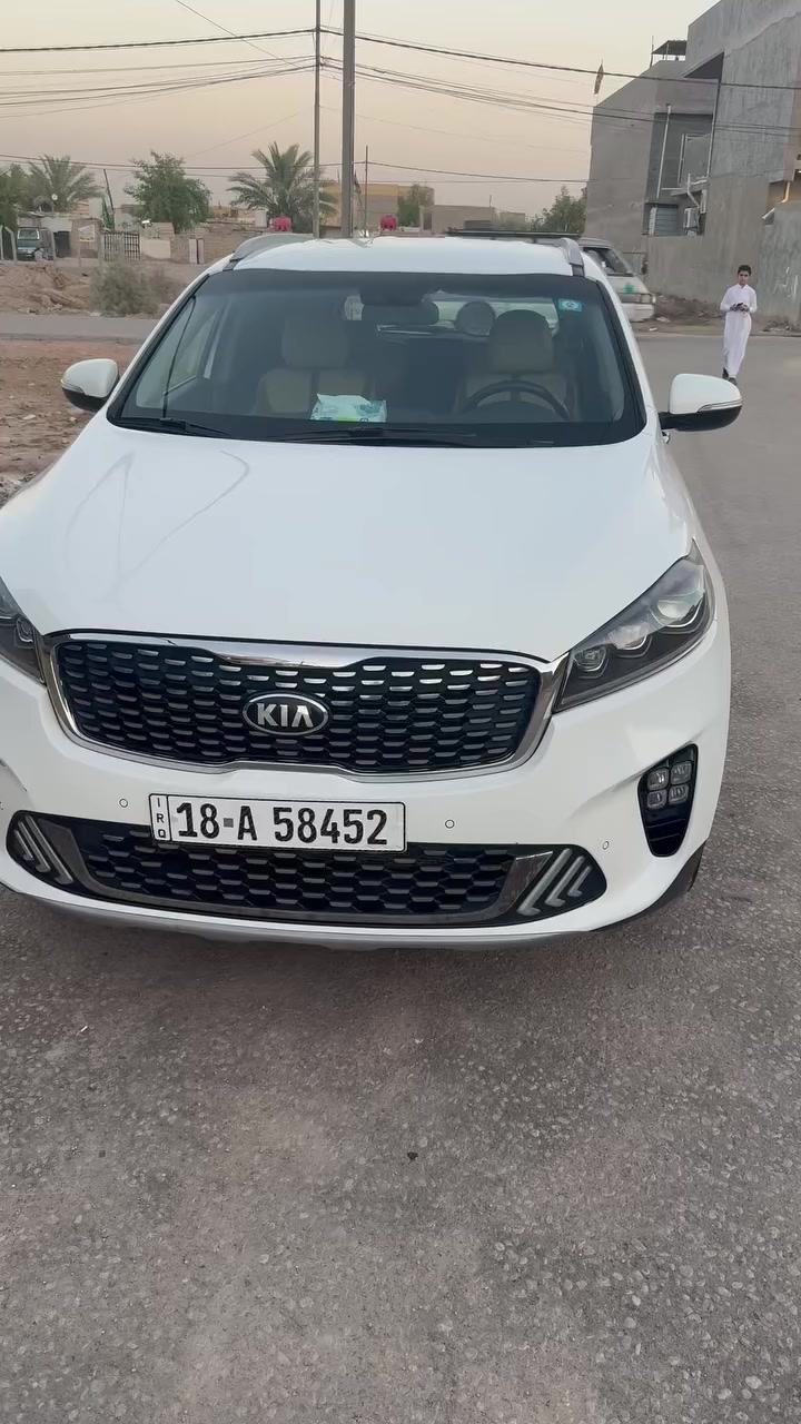 كيا سورنتو موديل ٢٠٢٠ كفاله عامه حتى الداعاميات ماشيه ٩٧ فول مواصفات ماعدا البنروما سعره ٢٦٠ وبيه مجال بسيط رقم بابل للاستفسار ***********
