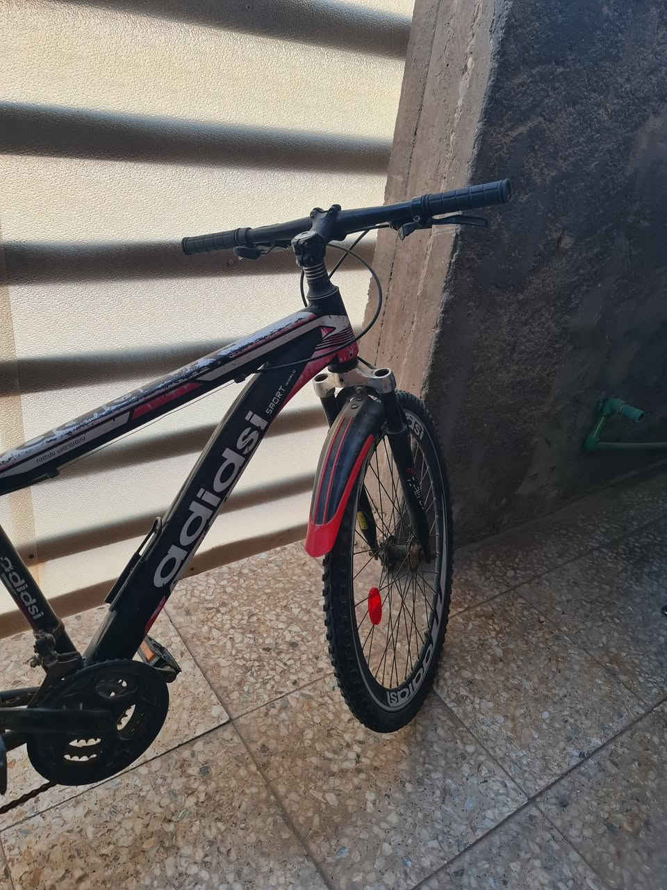 بايسكل لبيع حجم ٢٦ مكان بغداد الغزاليه


**إذا كنت صاحب هذا الإعلان وتريد حذفه لأي سبب، رجاءا أرسل رسالة إلى الدعم الفني**