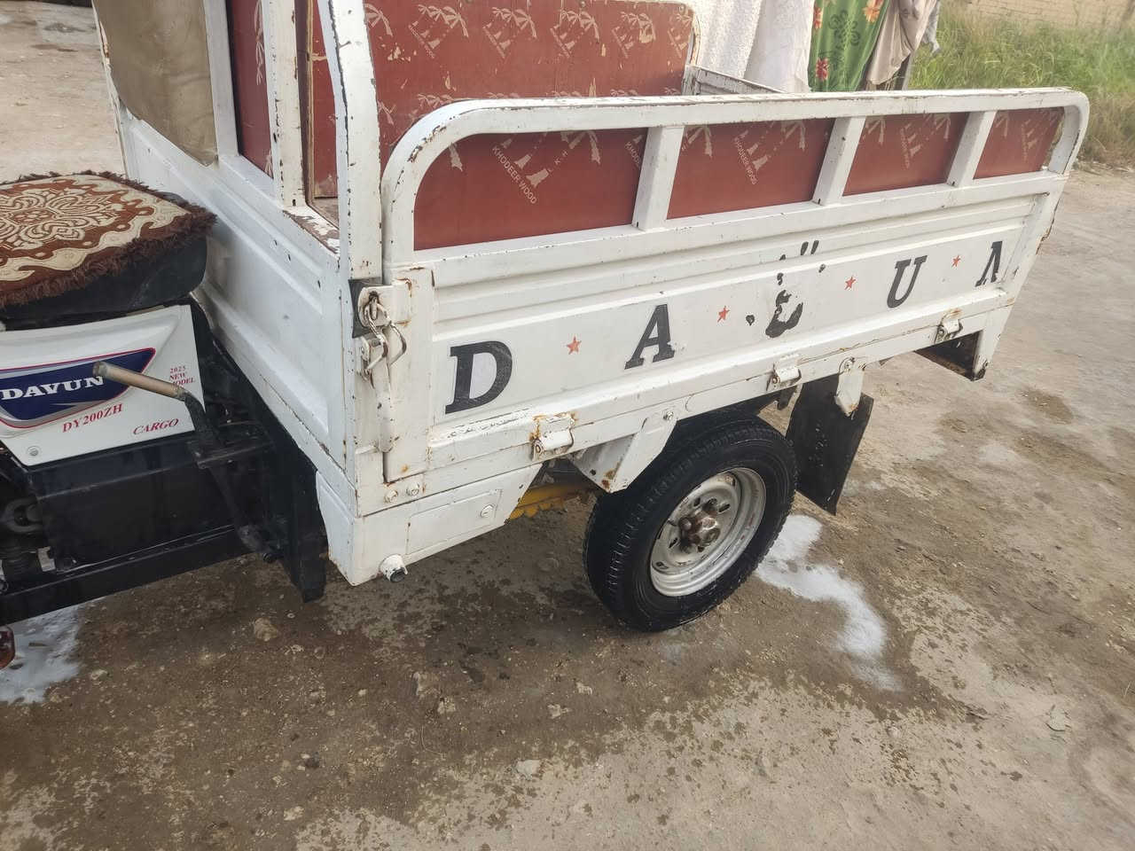 سلام عليكم شباب ستوته البيع 2011 توهه معمرا مكينه توني شاد 24كير بوكس توني شاد سدر توني شاد نكره سلف كهرباياتهه شقاره كلهه وراق كامله سعر مليون 300بيهه مجال هاذه رقم مبايلي***********
