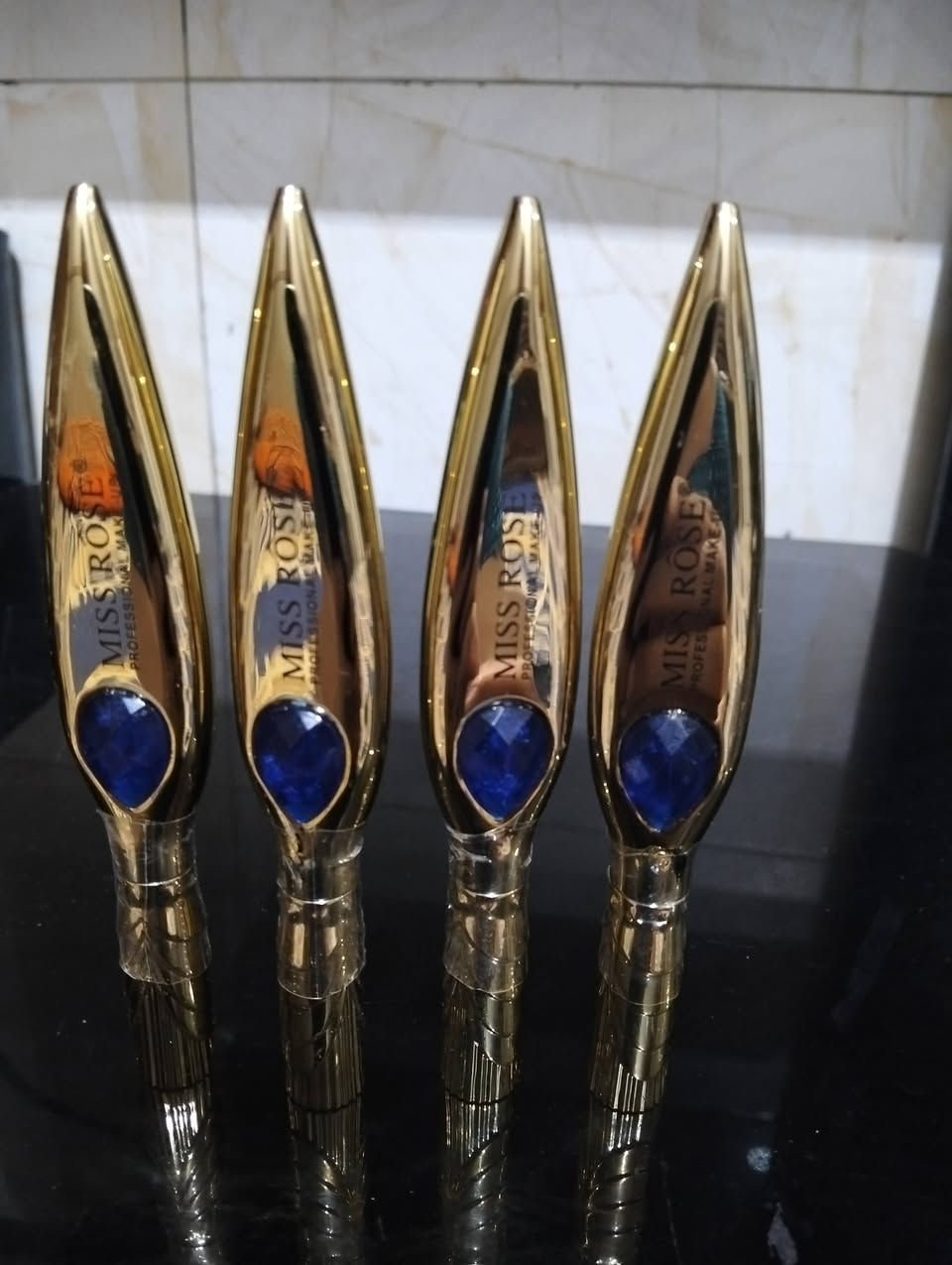 سعر كل قطعة الف دينار


**إذا كنت صاحب هذا الإعلان وتريد حذفه لأي سبب، رجاءا أرسل رسالة إلى الدعم الفني**