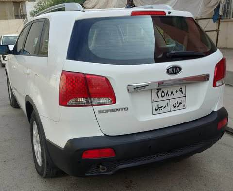 بسم الله الرحمن الرحيم 
كيا سؤرينتؤ ٢٠١٢
سةيارةكي خاوين و بئ مةسرةف
لة ٢٠١٧ وة يةك دةست لاي خؤمانة
دةرگا سةكن ساردة كوتة
دةرگاي سايق شوختيكي هةية
 جاملغي لاي سكن جوار پةنجة سبوغة 
گير و مةكينة و تبريد بةشةرت 
مةكينةي خاوينة و نةكراوةتةوة
سنةوي تا ٢٠٢٧
هةزةي نوية 
سعري 144 وةرقة و معاملة
ژمارةي ت
*********** أربيل, العراق
