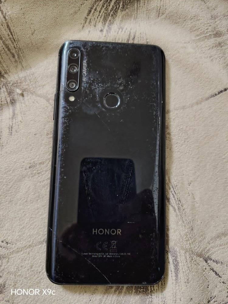 السلام عليكم للبيع هونر X9 كامره منبثقه الذاكره 128 رام 6 ضهر مفطور السعر 90 وبي مجال بسيط موصل, نينوى


**إذا كنت صاحب هذا الإعلان وتريد حذفه لأي سبب، رجاءا أرسل رسالة إلى الدعم الفني**