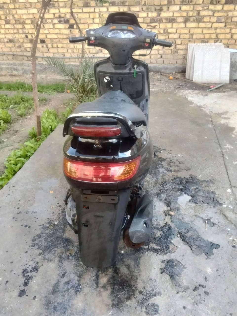 السلام عليكم حبايب دراجه جديده مال حاويه البيع مكاني حله ***********
