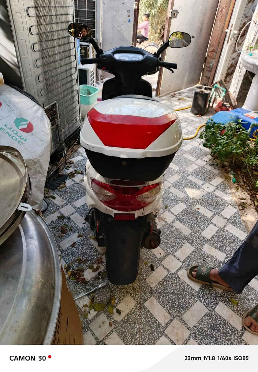 سلام عليكم دراجه بيع سعو 250دراجه شخاله كهربايات كامله مكره سله بغداد بوب الشام رقم الهاتف *********** متواجدوتساب
