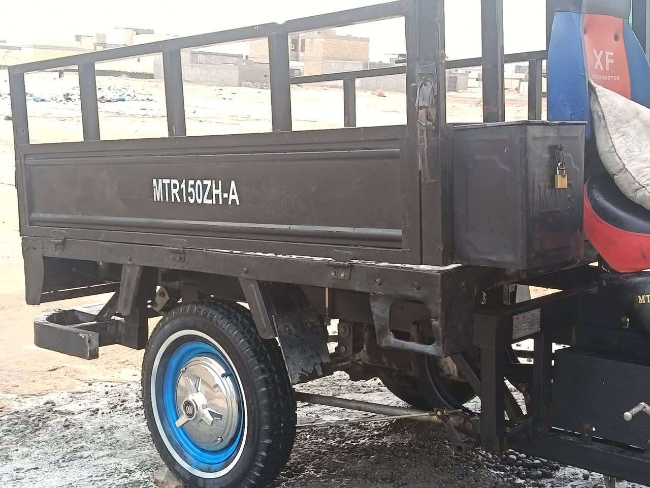 سلام عليكم ستوته لبيع موديل 2018 رقم وسنويه 2028 ستوته نضيفه مكفوله مداور ثاني يوم سعره 1700 وبيه مجال الشراي مكاني نجف حي نداء مجمع قنبر استفسار عله هاذ
رقم ***********
ذا ماتعجبك لا تنطي سعر من يمك
