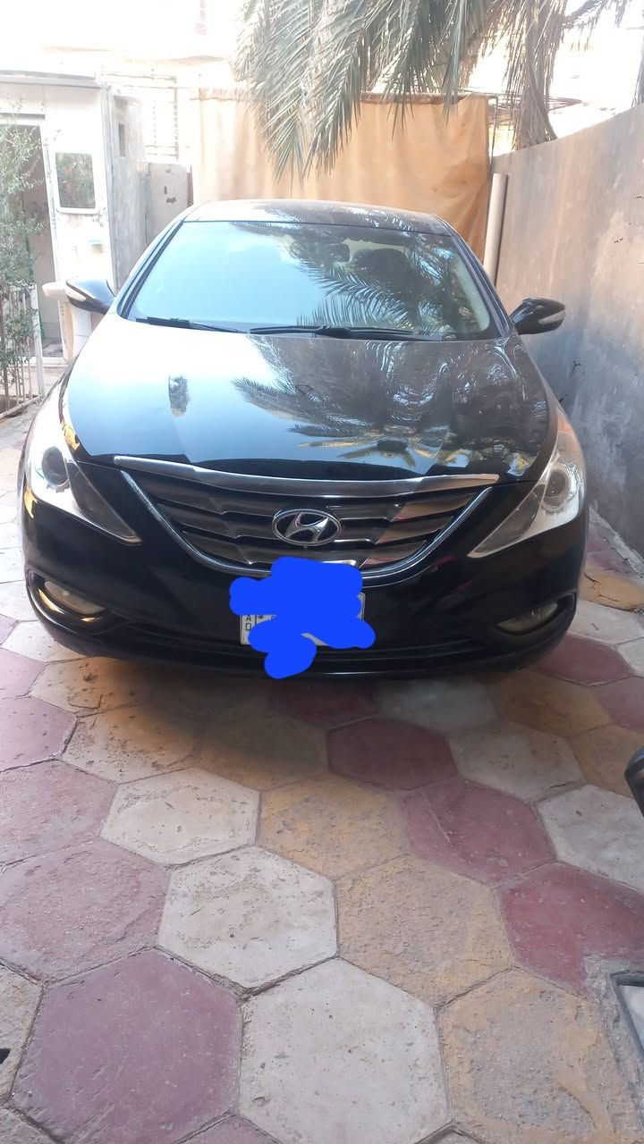 السلام عليكم سوناتا للبيع موديل ١٣ فول ١/١ رقم بغداد انكليزي أمريكي حادث بنيد مبدل وجاملغ السعر ١٠٥ رقم الهاتف ***********

