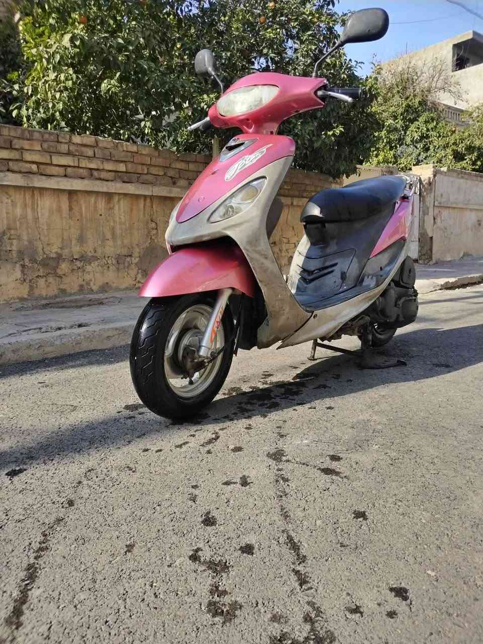 السلام عليكم دراجه 120 ماكس نضيفه كلش سعرها 500 وبيها مجال ***********
