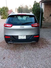 للبيع جيب بزون مديل 2017 رقم نجف مداور ثاني يوم سياره جاهزه من كلشي بي...