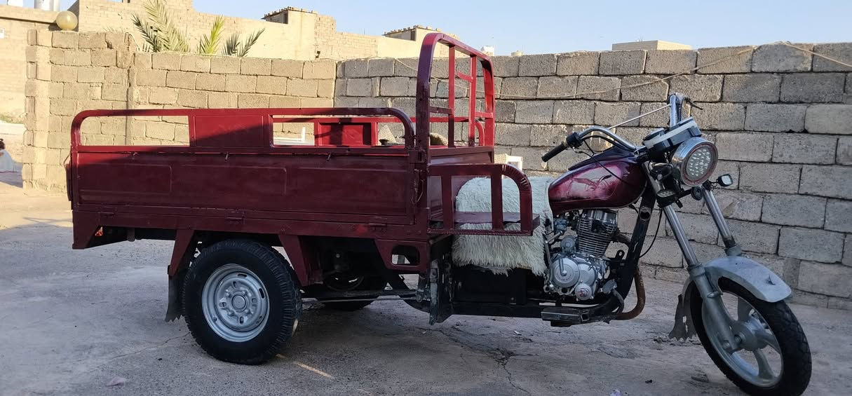 للبيع مالت جنيه شاصي محرك شرط سلف كهربايات شغاله بدون منافيس اسوي عقد ومكفوله من حرام او سرقه مال جنيه سعر 800 الف وبيها مجال للشراي 

واتساب ***********
