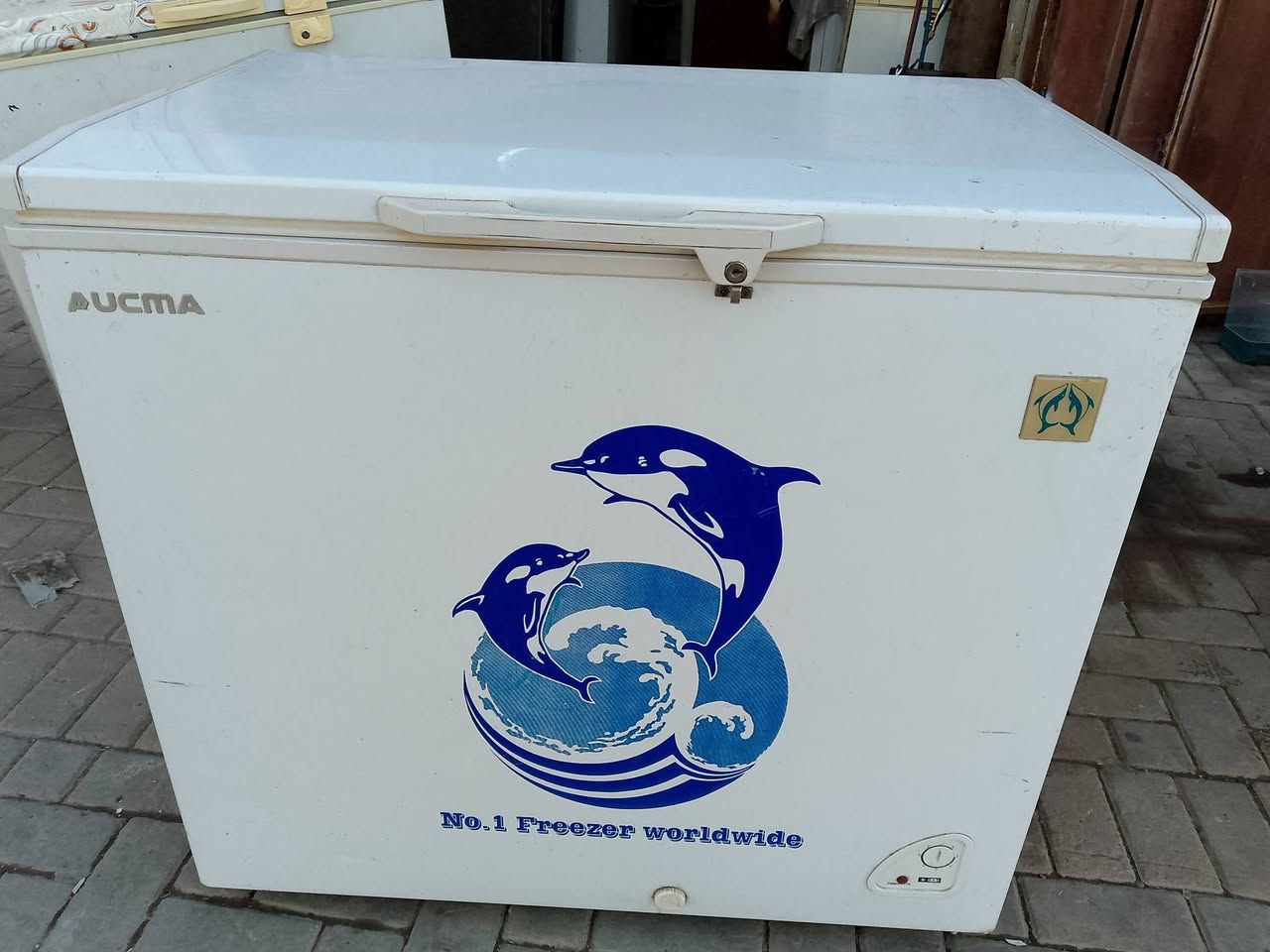 ثلاجات مستعملة للبيع مدينه الصدر ***********
