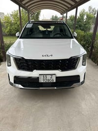 سورنتو • ٢٠٢٥ • ماشيه ١٠٠٠٠