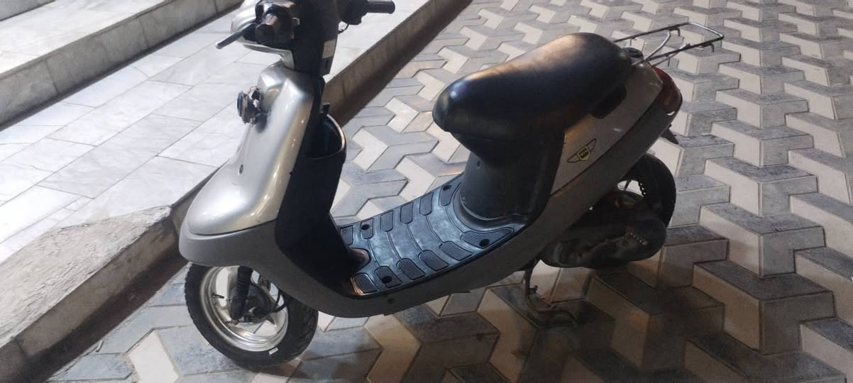 السلام عليكم اخوان دراجة بترة ما مفتوحة كاملة كلشي شغال سلف هندر دراجة ما عوزهة شي مكاني ناصرية مركز


**إذا كنت صاحب هذا الإعلان وتريد حذفه لأي سبب، رجاءا أرسل رسالة إلى الدعم الفني**