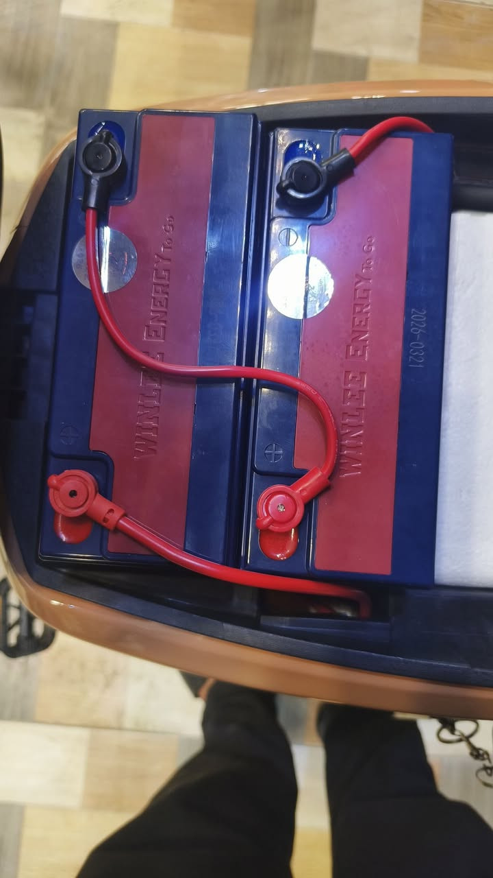 السلام عليكم جنايه بسكل شحن.. لبيع لون جكليتي السعر خاص  تفاصيل  خاص الرقم ***********
