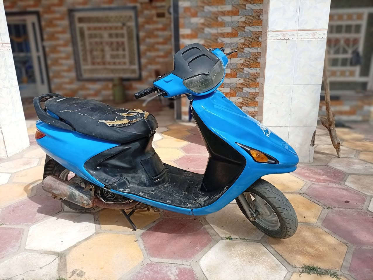 السلام عليكم  دراجه فراشه للبيع سلف هندر كهربائيات  شغاله قفل هندر شغال مكينه ناعمه حلوة السعر 350 وبيه مجال للشراي اتفضل خاص وتدلل مكان بابل منطقةالدبلة ***********
