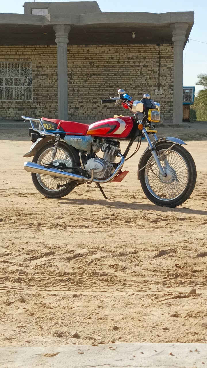 السلام عليكم / دراجه للبيع موديل 2025. طلعته من وكيل شهر 12 مكفوله من كلشي العنوان طريق كربلاء نجف الشراي يتصل
للاستفسار ***********
