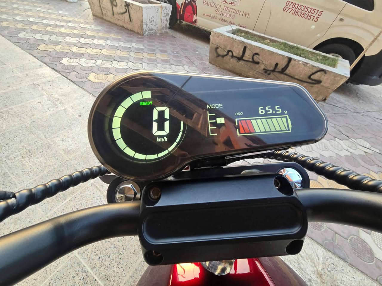 السلام عليكم دراجه شحن للبيع كلاسك فول مواصفات الوحيده بلعراق بيع او مراوس بطارية ليثيوم الرقم ***********
