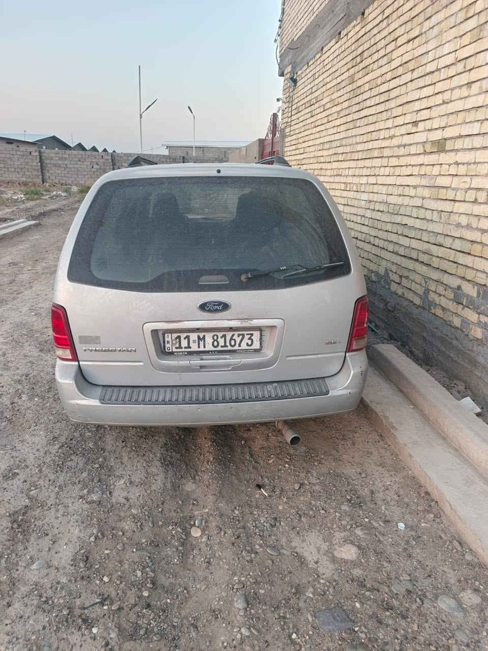 االسلام عليكم سيارة فورد محتركه هاي وضعها ابيع السعر 18 وبيها مجال رقم بغداد مكانها بغداد الخطيب الزراعي هذا رقم الولد اني مكلف بنشر ***********
