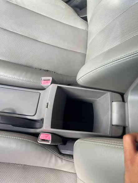 النترا 2011 افانتي 

سياره دخول جديد 

تاخذ وكاله وسنويه اصل رقم دهوك 

46 وبيها مجال بسيط سياره جديده ع ايدي كصتها جنطه 

الاستفسار ***********
