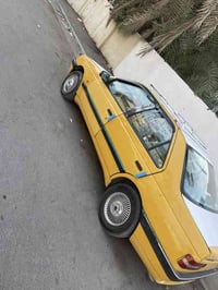 بيجو ٢٠١٦ لميس كير مكينه تبريد مكفول مبدل بيه باب سايق وبيه بارد بمكان...