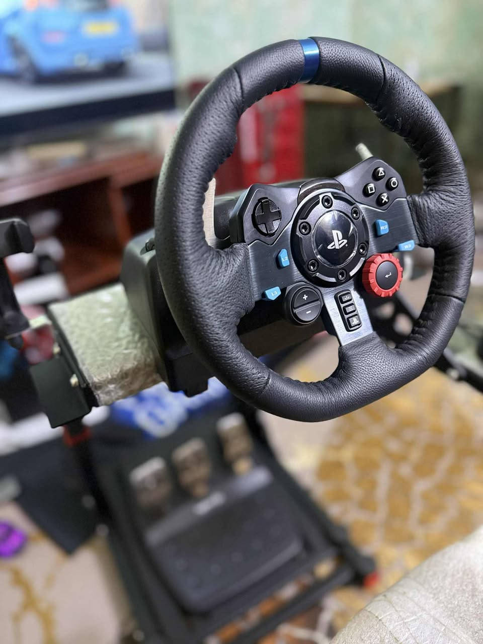 السلام عليك عندي دركسون بلجيس يمكن مستخدم بلزايد اسبوع مافارغ للعب الله شاهد بعده حتى لزكات بيه بلجيس بعده حتى كارتون موجود ابيع كامل هو ولملحقات تعرفون سعره شكد بلسوك ولاستاند


**إذا كنت صاحب هذا الإعلان وتريد حذفه لأي سبب، رجاءا أرسل رسالة إلى الدعم الفني**