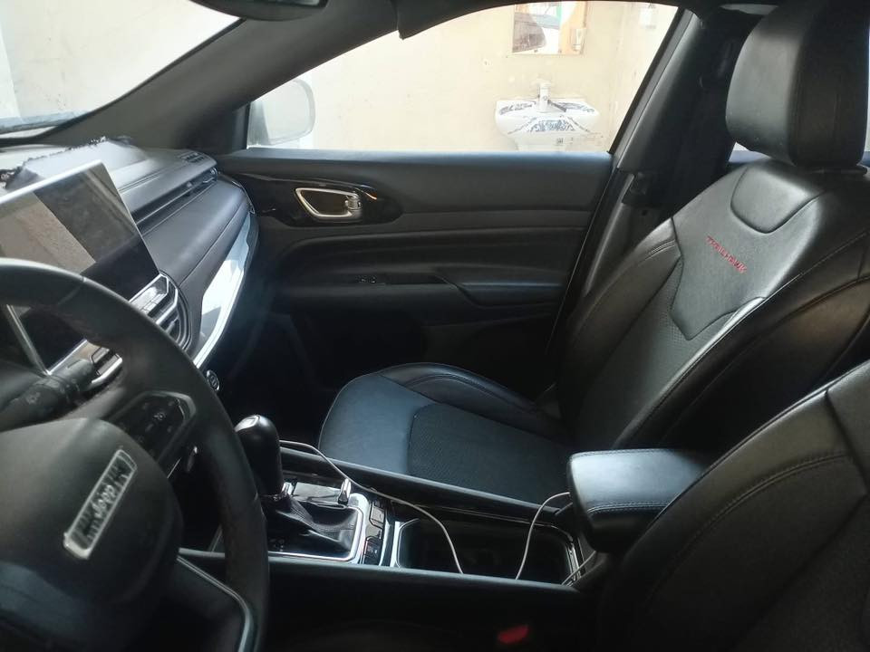 كومباس تريل هوك اعلى فئه موديل 2023 
شاشه جبيره
اشاره بالمرايه
نقطه عمياء
قطعتين تبريد 
نص فول نقصهه غاز تبريد 
رادار خلفي 
لون ابيض قماره سوده 
كامره خلفيه دواره 
بصمه 
محرك الفين تيربو
رقم ميسان بأسمي
حادثهه بأمريكا جاملغ وبنيد (تعمير براس الشاصي اقل من الشبر (بدون🙏گص او لحيم)) ايرباك طاك وبالعراق حادث سطحي خفيف بارد 
4*4
تحكمان ستيرن
مثبت سرعه 
هاند بريك دگمه
كشنات جلد
3 وضعيات قياده
عداد 73 الف كيلو 
سنويه جديده (وهزه جديده بشهر العاشر الي راح)
سعر 173 وبيهه مجال
***********
