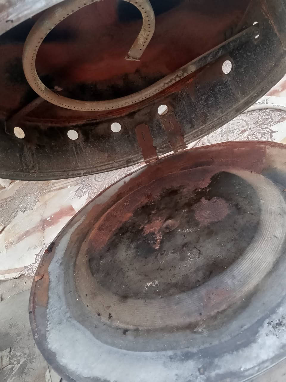 السلام عليكم تنور ارضي للبيع السعر 15 وبي مجال الشراي *********** واتساب
