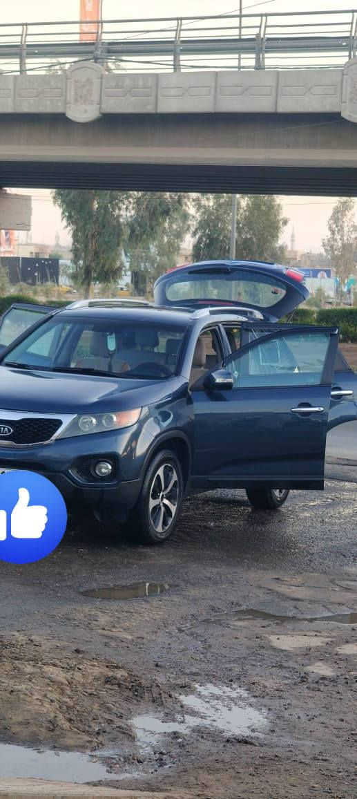 السلام عليكم
سورنتو 
موديل ٢٠١١ 
وارد امريكي
 محرك شرط
رقم نينوى جديد مسطره بئسمي 
شرط التحويل 
مكينه ٦
الضرر 
 جاملقين وبوند بدون دواخل
.
المواصفات
يدات نيكل 
اشاير بل المرايه 
كامره خلفيه ابلاديه 

تثبيت سرعه 
تحكمات ستيرن 
سبعه راكب
ثلاث قطع تبريد
وبقيه المواصفات المعروفه 
.نضام اقتصاد وقود
مانع انزلاق 
الموقع الموصل 
الاتصال على الرقم فقط
السعر ١٤٠
***********
***********
