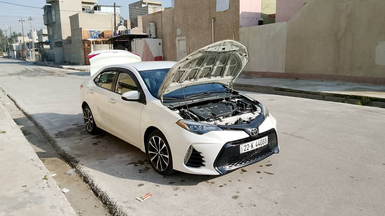 كورلا للبيع ١٨Seاللون صدفي مكينه وكير مامفتوح السياره جاهزه ماشيه ١١٧كم خمس قطع بدون دواخل السعر ١٢٥للاتصال ***********
