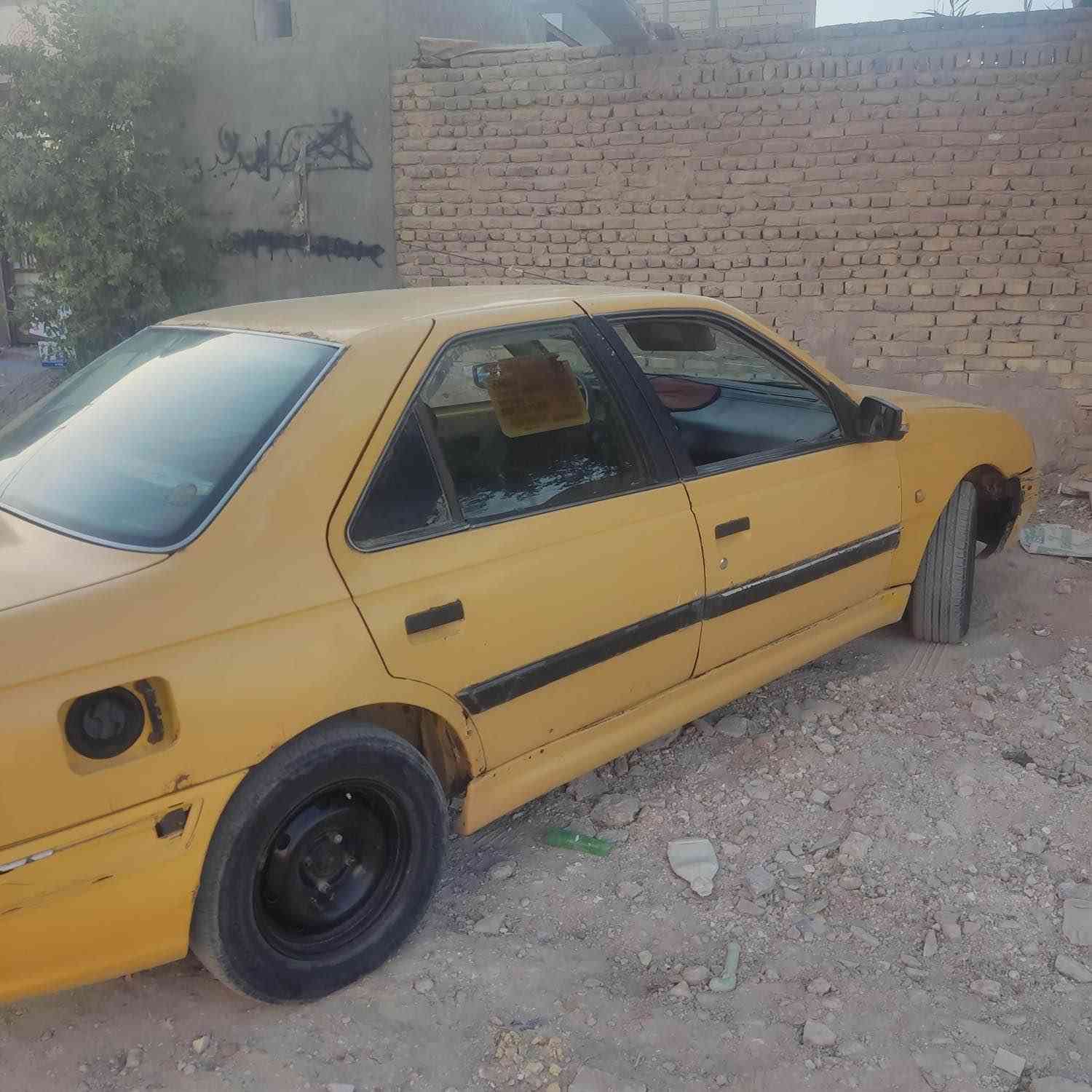 بيجو بارص رقم نجف تحويل ثاني يوم السياره مكينه تعبانه تحويل مباشر السعر 20 وبيها مجال *********** موديل 11 النجف, العراق
