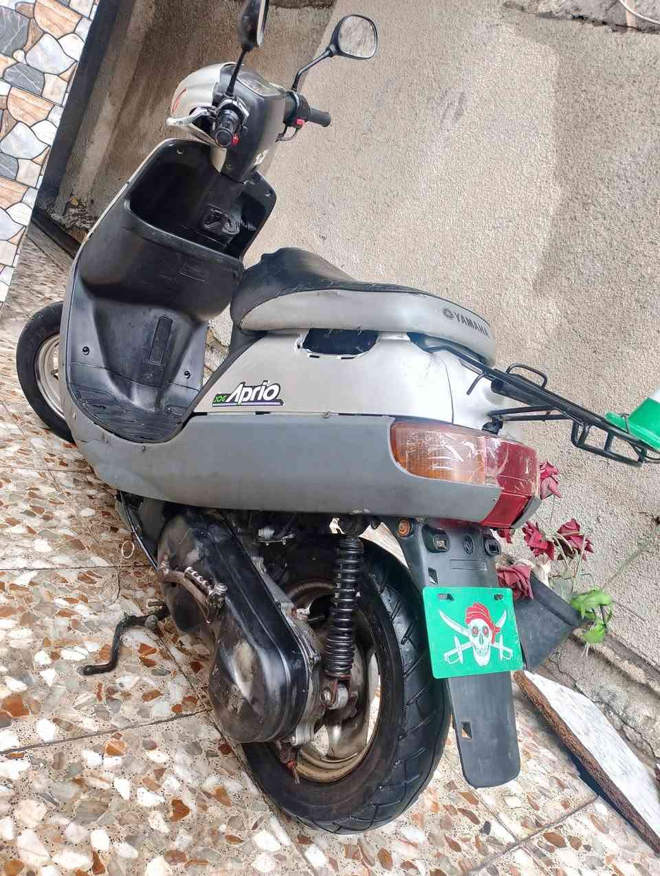 سلام عليكم دراجه بطه جديد نص نكره سلف هندر مكينه ناعمه كهربائيات كله شغاله لايت عالي ناصي اشاير هورن عدادات تايرات جدد مكينه نضيفه نعاعمه لانضوح لا تبخير دراجه مرتبه مال بيت اوراقه كامله سعره 200 وبيه مجال مكاني بغداد الزعفرانيه  *********** واتساب موجود
