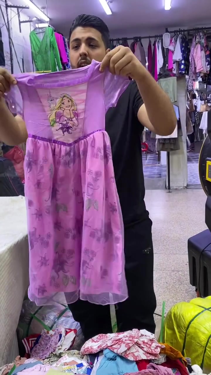 يا الله السلام عليكم ورحمة الله وبركاته 
كسرنا اليوم من الزعفرانية الاربع شوارع 
كسر اطفال بالة قطعة الف دينار 🔥
كسر بدي نسائي 🔥
كسر كيلوت وبجامة نسائي 🔥
العنوان بغداد الزعفرانية الاربع شوارع مقابيل لحوم الحاج طارق 
هاذ الكسر يوم الاربعاء المصادف
2026/5/20 
نورونا وكل الهلا بيكم  
مجمع  بالات الاربع شوارع البيت التركي 
@أبرز المعجبين


**إذا كنت صاحب هذا الإعلان وتريد حذفه لأي سبب، رجاءا أرسل رسالة إلى الدعم الفني**