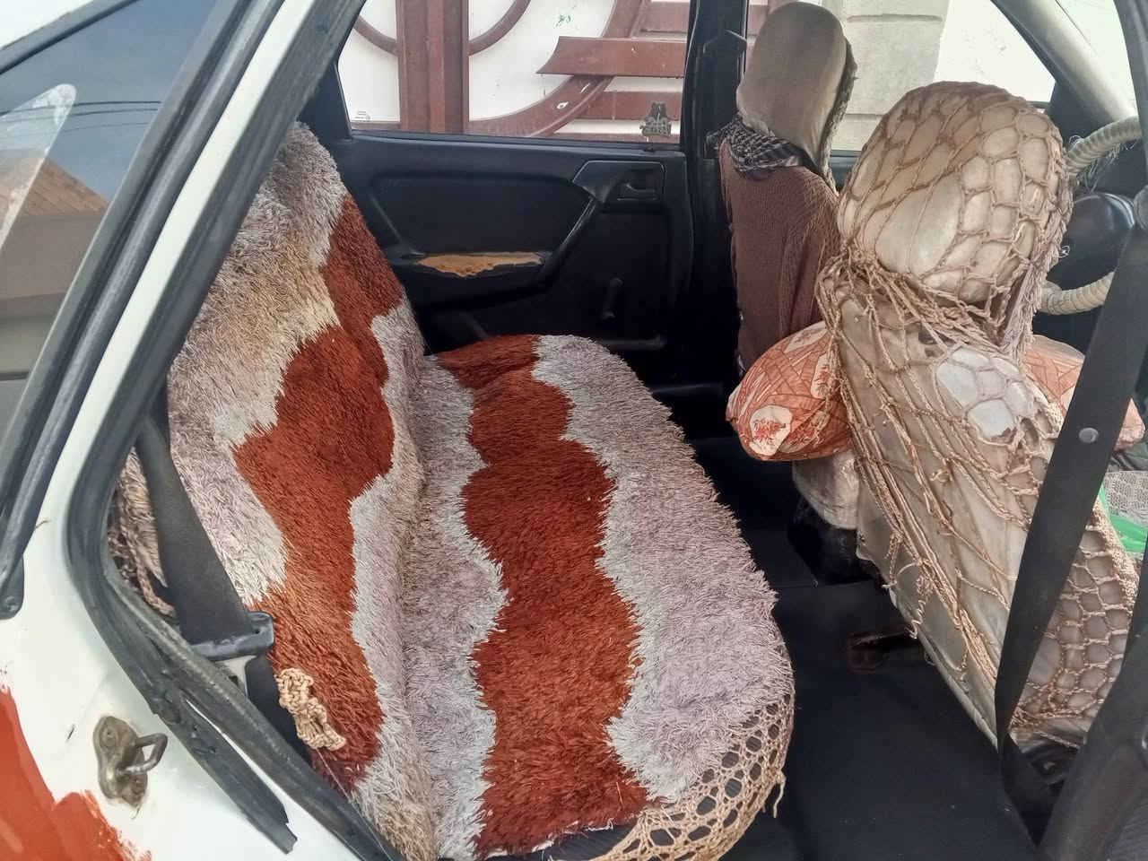 السلام عليكم فكترا موديل 92 وكاله من الوكيل بيها قسام شرعي مكينه وكير شرط رقم اخضر مشرحه يعني ما مكصوصه السعر 17 
‏‪***********‬‏ اسيا 
‏‪***********‬‏ كورك
