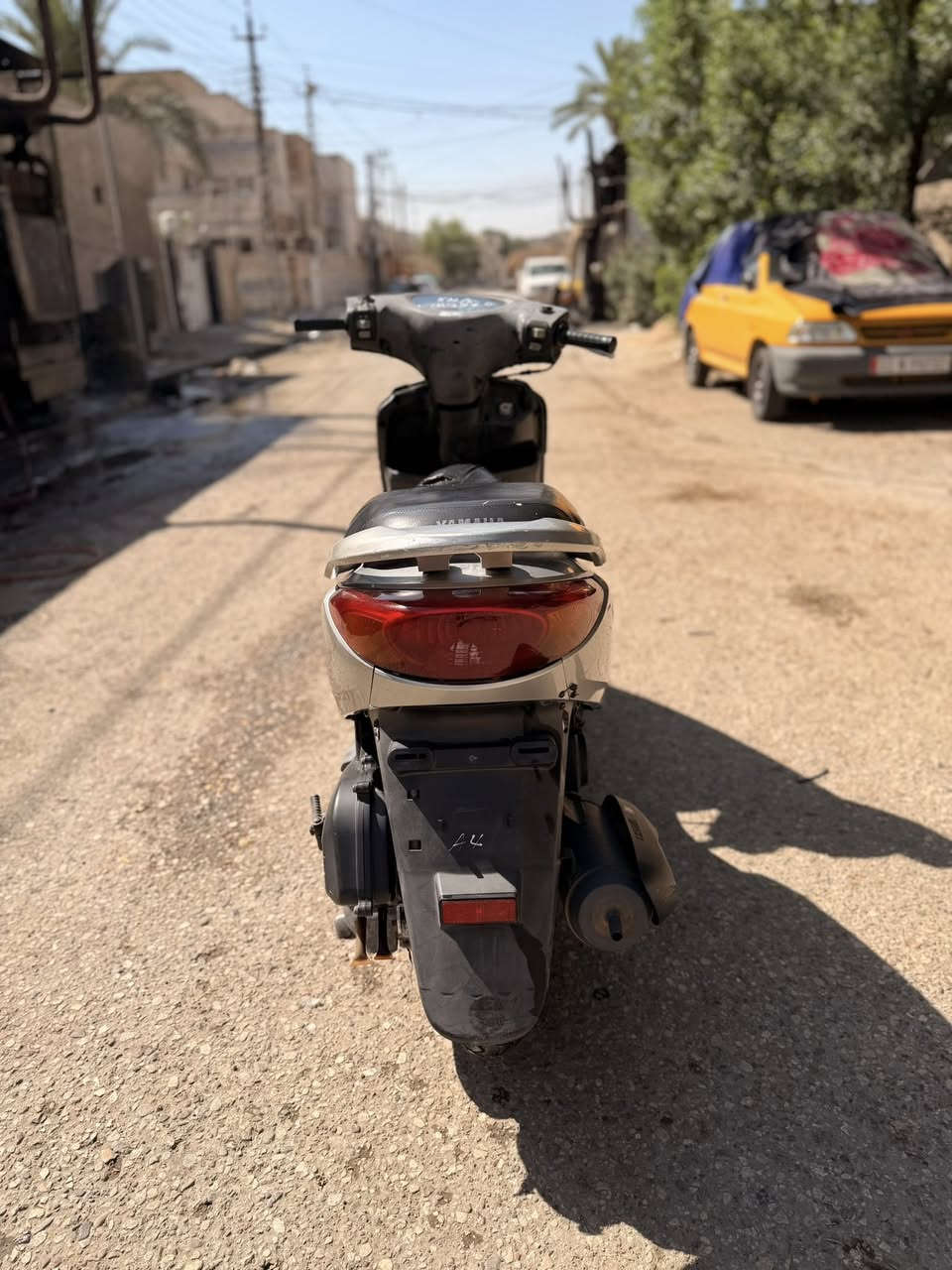 سلام عليكم بريز مكينه مكفولة الدراجة نكرة كهربائيات كلها شغالة تخم تايرات جديد ملاحظة الصبح بيها تأخير من تشغلها بسبب الكابريتر عنواني الدورة ابو دشير السعر ٦٧٥ وبيها مجال 
واتساب فقط ***********
