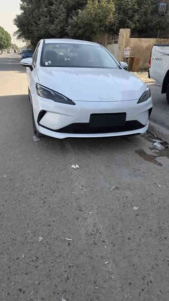 سيل فايف للبيع مرقم وكامل ماشي 1400(السعر ١٩ مليون )بغداد الشعب(***********
