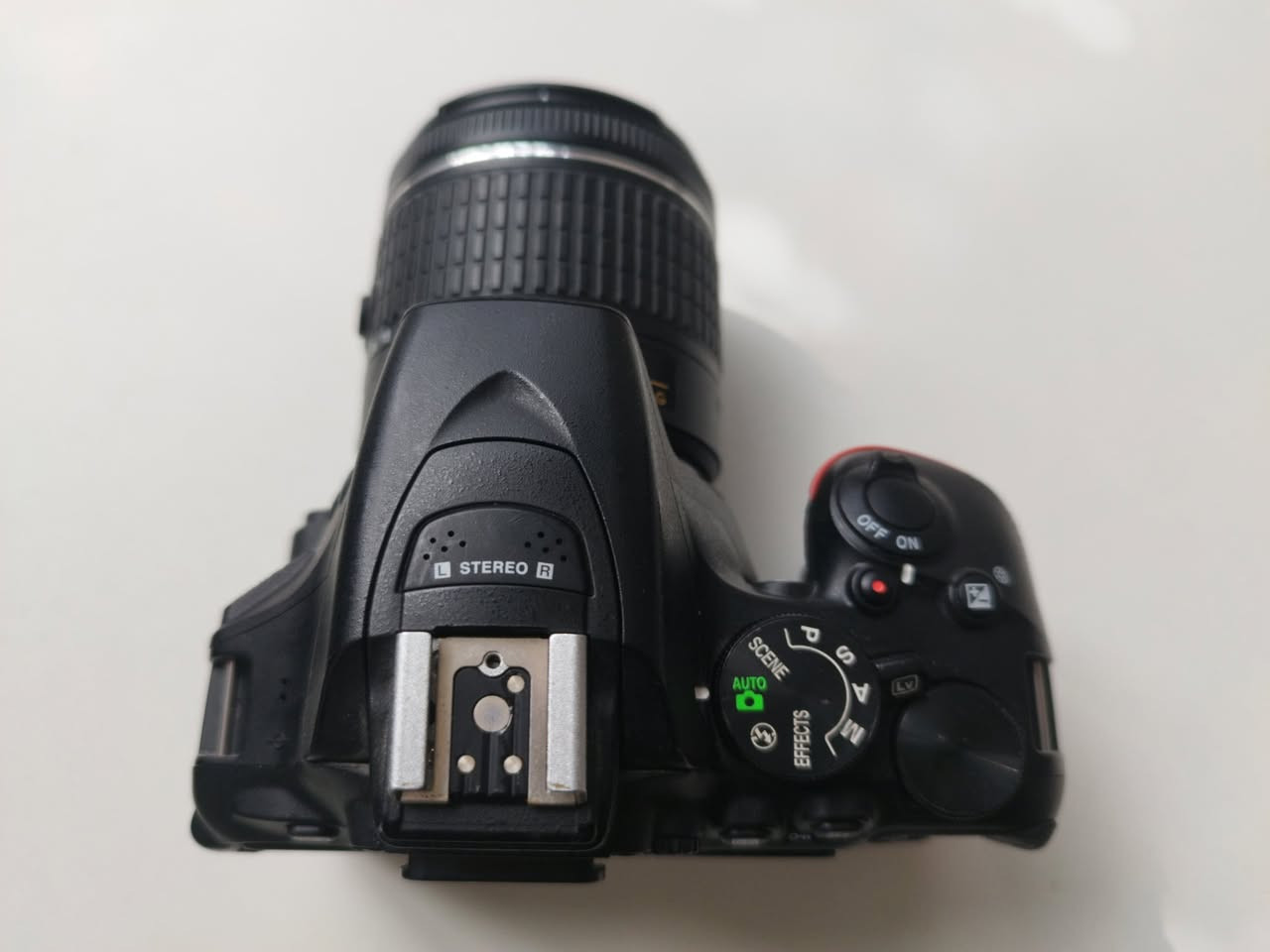 كاميرا Nikon D5600
مع عدسة 18-55

للبيع بسعر 350 الف


**إذا كنت صاحب هذا الإعلان وتريد حذفه لأي سبب، رجاءا أرسل رسالة إلى الدعم الفني**