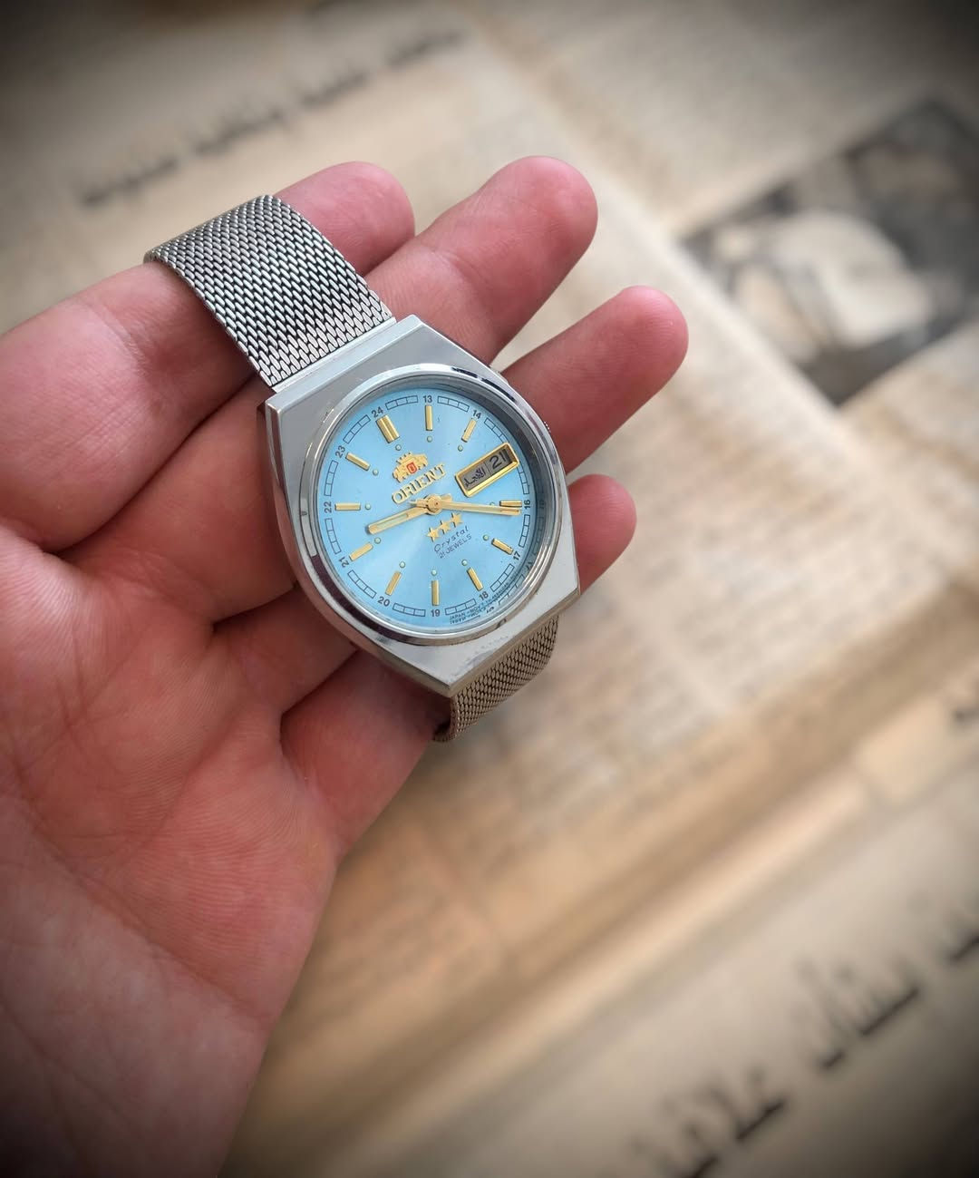 اورينت اوتوماتيك اصلية 🇯🇵🇯🇵
نظافة عالية جدا مثل ما موضح بالصور // لون المينة مميز جدا // منفذ تأريخ يومي و اسبوعي //  21 حجر //السير حصيرة اصلي مال الساعة والبوك الاصلي // مع العلبة الاصلية 
🇯🇵السعر خاااص لطفا 🇯🇵 
يتوفر توصيل لكل المحافظات


**إذا كنت صاحب هذا الإعلان وتريد حذفه لأي سبب، رجاءا أرسل رسالة إلى الدعم الفني**