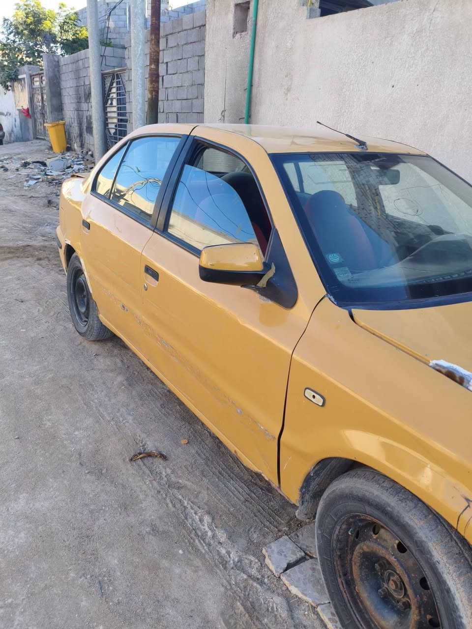 السلام عليكم سمند للبيع مكينه بداية دخانه بيهه كير جديد حداده حلوه والباقي شوف العين رقم ميسان الماني السياره بلبصره التواصل واتساب ***********
