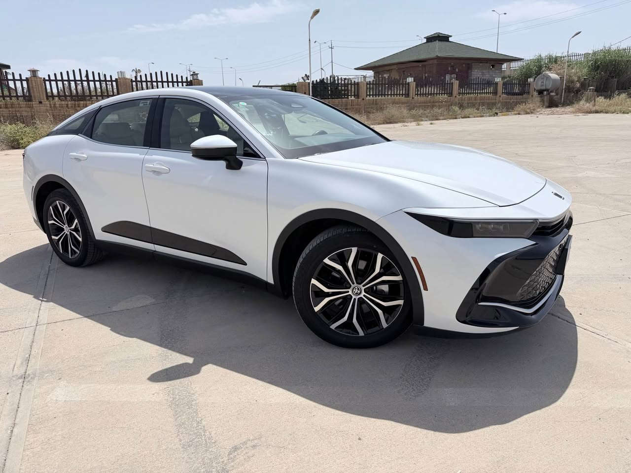 كراون 2023 Limited! اخت الزيرو 

وارد امريكي 
حادث موضح بل صور تعديل قليل بالباب وجاملخ تبديل شركة

مواصفات 1/1 بانوراما 

محرك 2500 هايبرد

السيارة ب اسمي رقم بغداد 

فول مواصفات لمتد

ماشية 17الف

سقف بانوراما

‏‎لايت 4 عدسات

‏‎شاشة كبيرة + كيجات ديجتال

‏‎سستم صوت JBL + دمام خلفي

‏‎رادار  امامي + مانع تصادم + تحدي مسار

‏‎رادار خلفي + مانع تصادم خلفي

‏‎رادار جوانب + نقطه عمياء

‏‎تحكم مقاعد امامي كهربائي

‏‎مقاعد جلد اسود ملكي  + تبريد كشنات

‏‎شاحن وايرلس

‏‎ميموري كشنات

‏‎ويل 19 إنش 🛞

‏‎فول منافذ TPC + كار بلي 🔋

‏‎ باقي مواصفات الكراون معروفه

السعر 275وبيه مجال قليل

لستفسار اتصال ودلل ***********

مكان السياره كركوك كركوك, العراق
