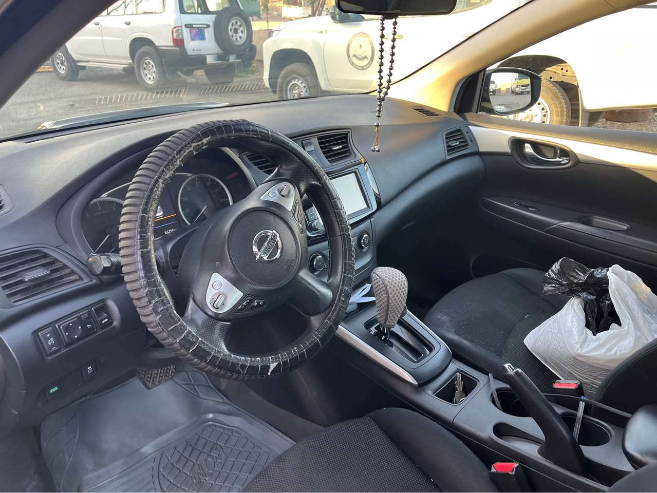 Sentra s 
2019
ڕەشی قەتران 
یەک پارچە بۆیاخ بێ ناوگرتن درگای دوای سەکن 
٦١ مایل 
سەنەوی تا ٢٠٣١ نوێیە بەناوی خۆمە 
*********** السليمانية, العراق
