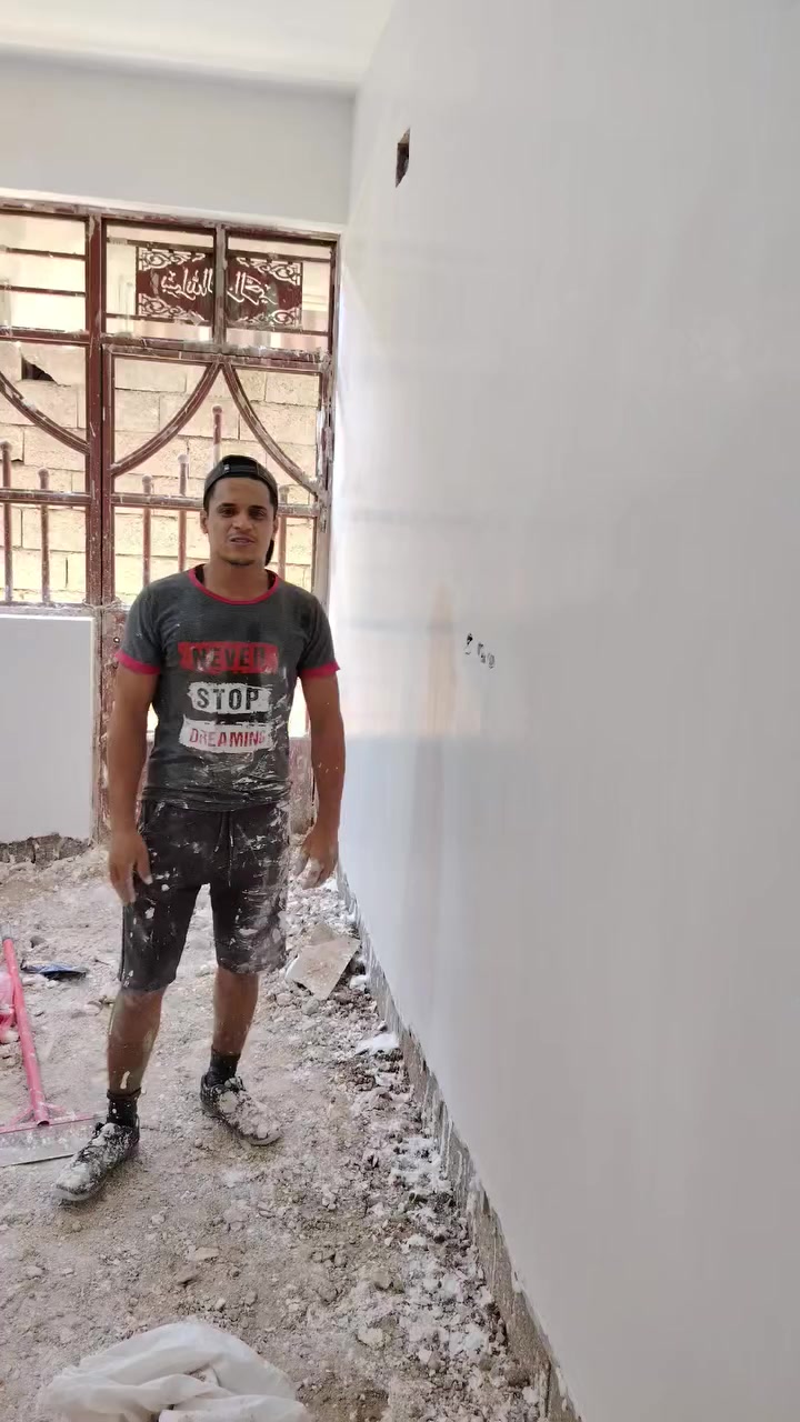 سلام عليكم حالين متفرق العمل خلفات ثنين التزام بلعمل شغل شوفت عينكم درجه اوله يرضى الله ويرضى ابو البيت شغلي متر وهاذ رقمي***********
