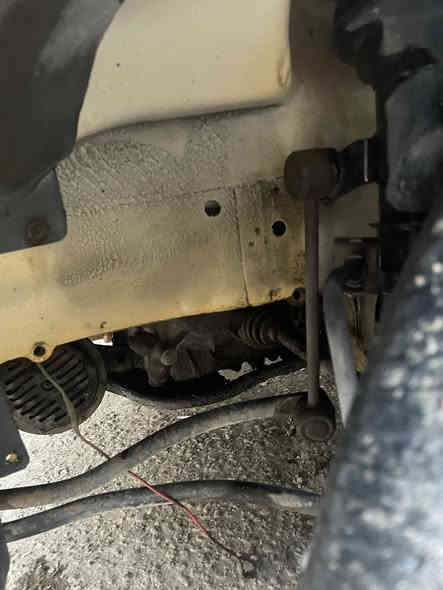 السلام عليكم طيبة 2015 للبيع مكاني بغداد الحرية بيها قطعتين صبغ جاملغ خلفي وجاملغ امامي شواصي مكفولات محرك بي خيط بخار كلش خفيف  كير خير من الله  مكاني بغداد الحرية رقم *********** السعر 28
