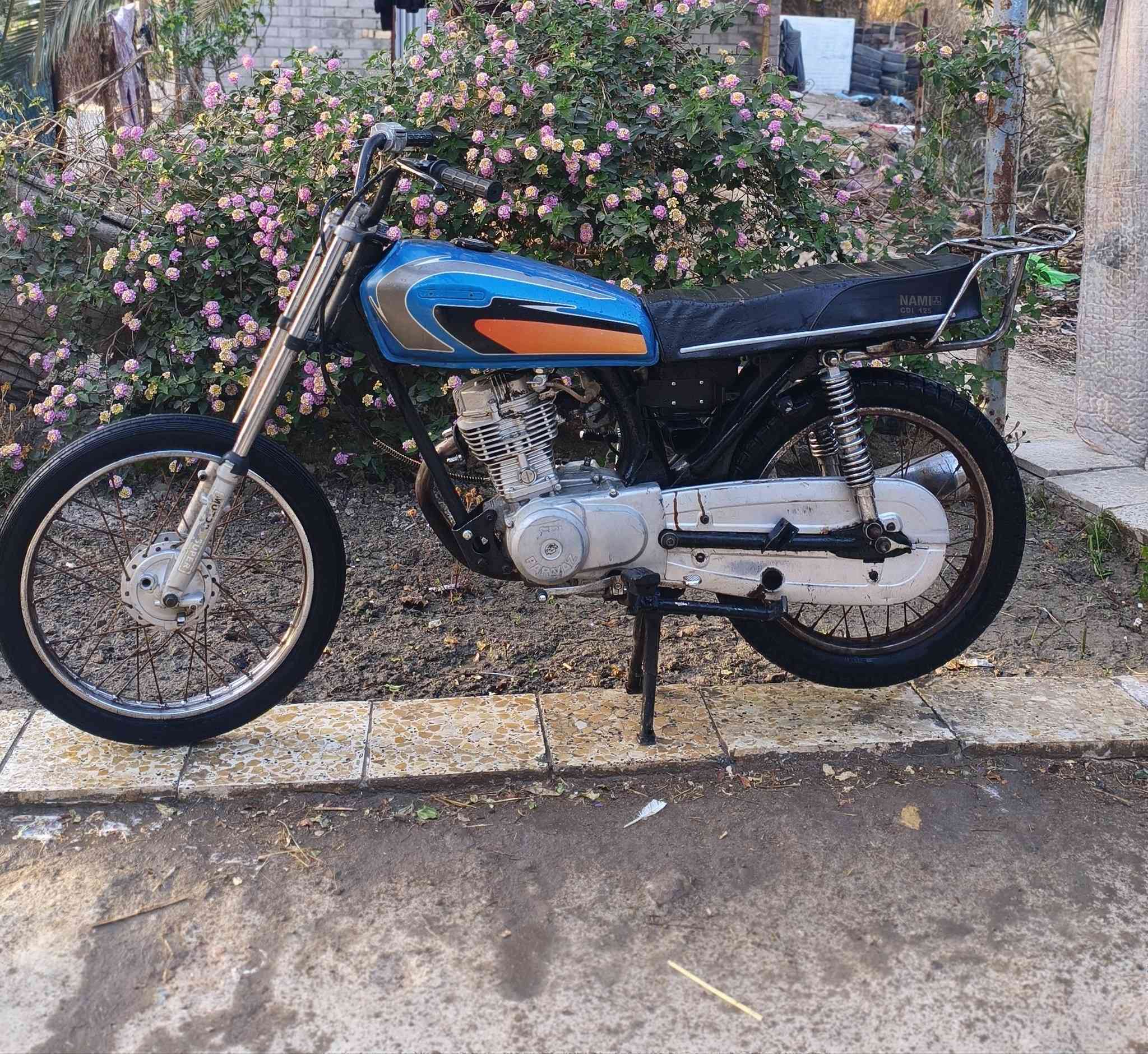 السلام عليكم دراجه للبيع كلك دراجه نضيفه شوفت عينك السعر خاص.


**إذا كنت صاحب هذا الإعلان وتريد حذفه لأي سبب، رجاءا أرسل رسالة إلى الدعم الفني**